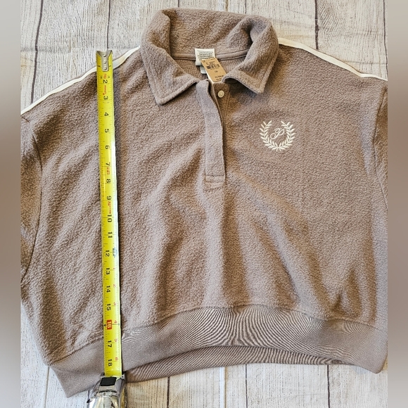 Victoria's Secret Pink •Size Large• Reverse Fleece Polo Cropped New w/ Tags 2023 - Picture 9 of 10